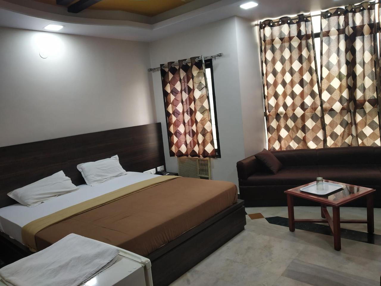 Hotel Rajwada International Belgaum Exterior foto